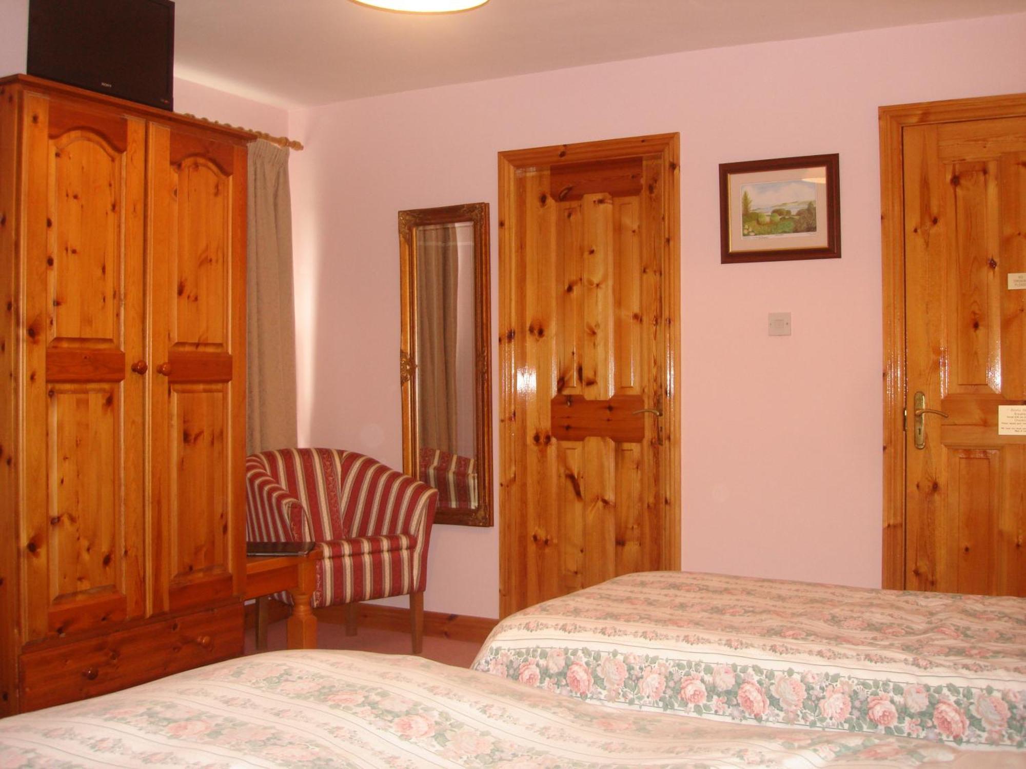 Rosmo House B&B เวสต์พอร์ต ภายนอก รูปภาพ