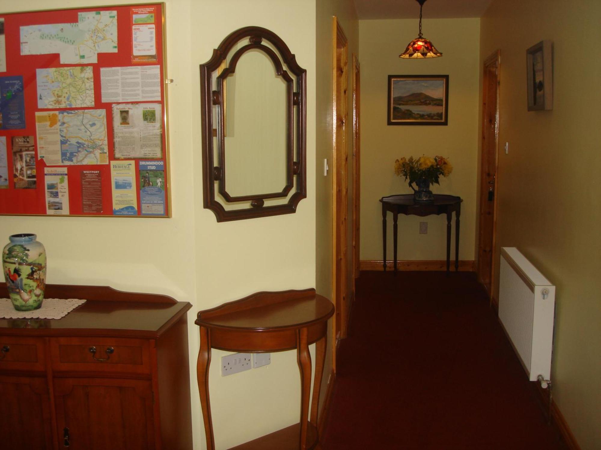 Rosmo House B&B เวสต์พอร์ต ภายนอก รูปภาพ